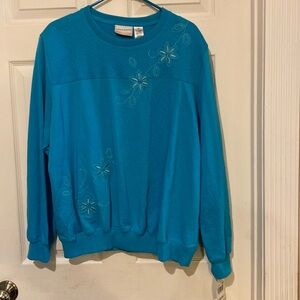 Alfred Dunner blue sweatshirt